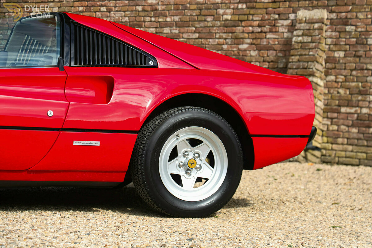 1981 Ferrari 308 GTSi "Rosso Corsa", foto 8
