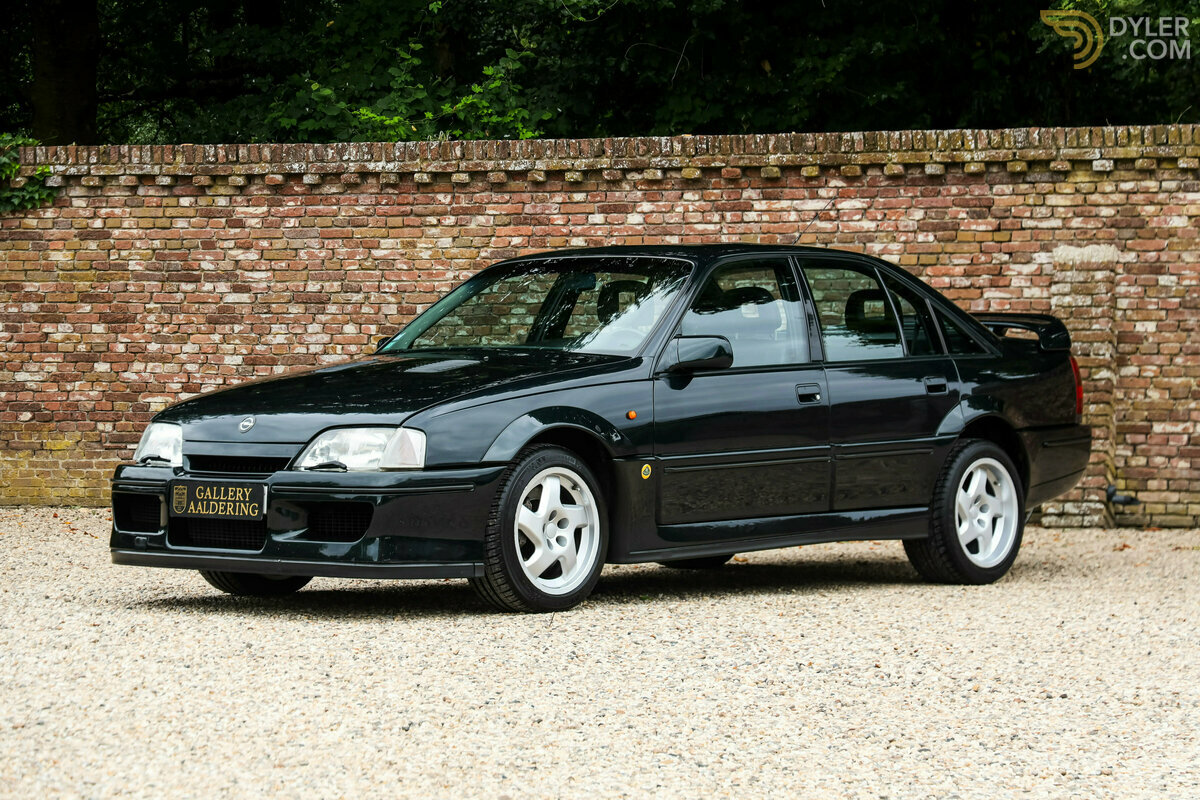 1992 Lotus Omega, foto 2