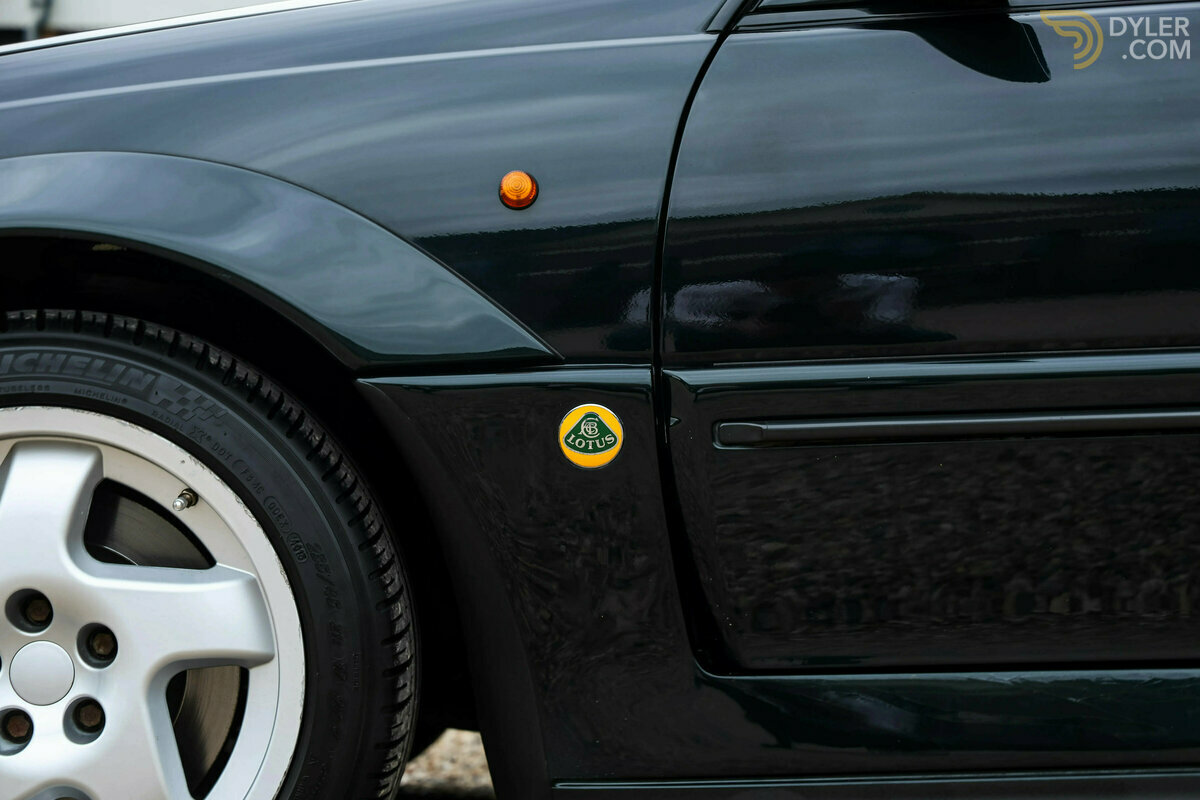 1992 Lotus Omega, foto 7