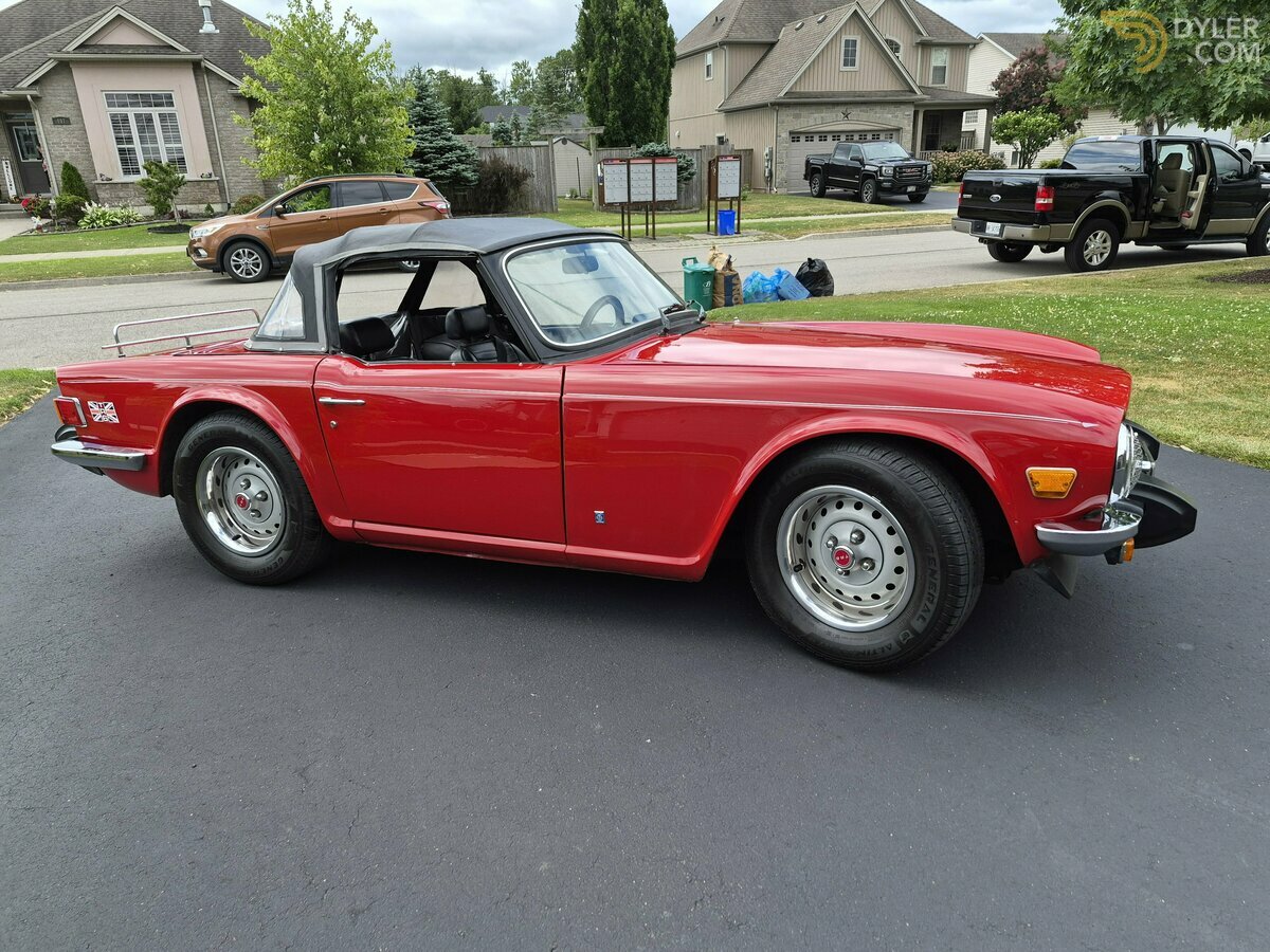 1976 Triumph TR6 convertible, foto 1