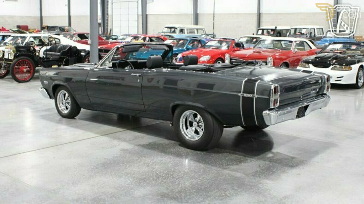 1967 Ford Fairlane, foto 3