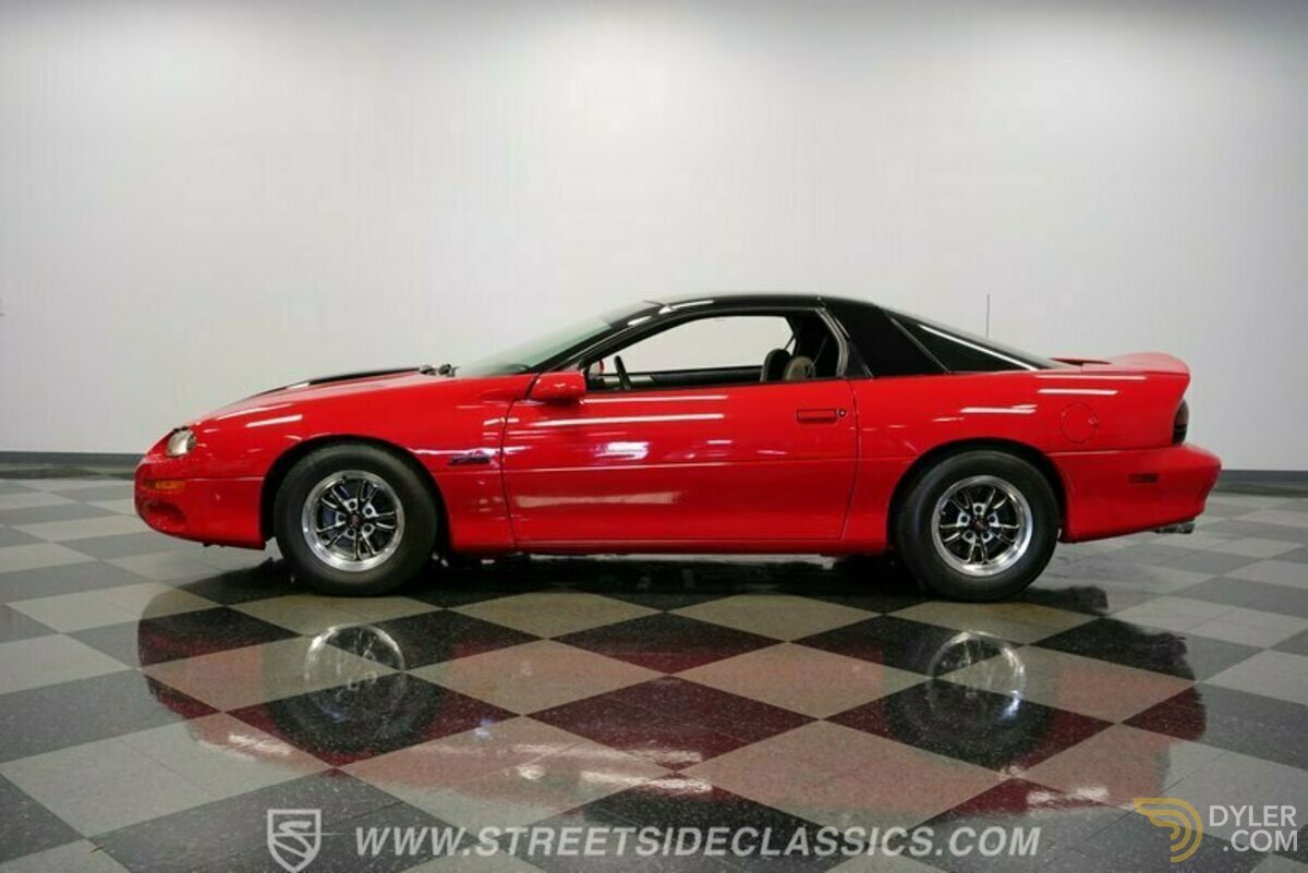 2001 Chevrolet Camaro Z/28 Vengeance Racing, foto 2