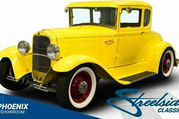 Ford Coupe Coupe Coupe 1931 Yellow