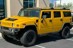Hummer H2 SUV 2004 Yellow