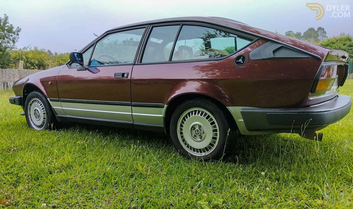 1986 Alfa Romeo GTV6 GTV6, foto 6