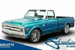 Chevrolet C10 Restomod 1968 Türkis