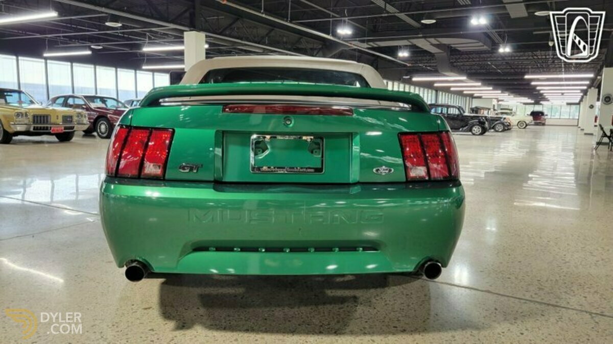 1999 Ford Mustang GT, foto 3