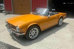 Triumph TR6 Cabriolet / Roadster 1976 Orange