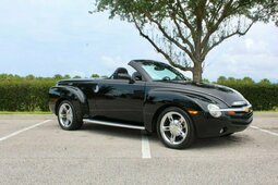 Chevrolet SSR LS Pickup 2005 Black