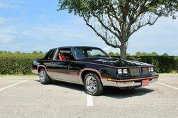 Oldsmobile Calais Calais Coupe 1983 Black