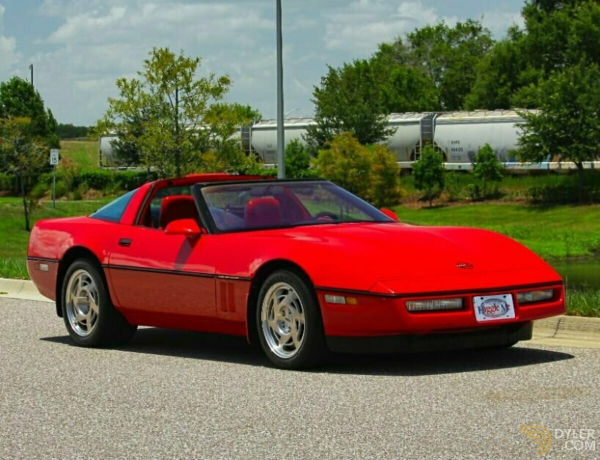 1990 Chevrolet Corvette, foto 1