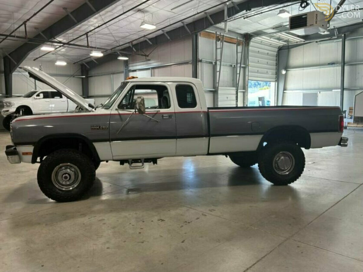 1992 Dodge Ram 2500, foto 3