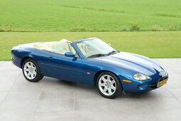 Jaguar XK8 Convertible Descapotable / Roadster 1997 Azul