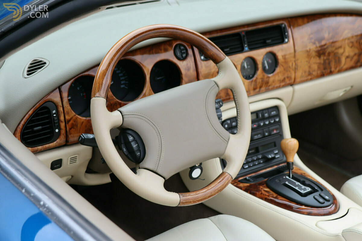 1997 Jaguar XK8 Convertible, foto 3