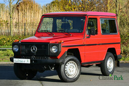 Mercedes-Benz 200 200 GE SUV 1987 Red
