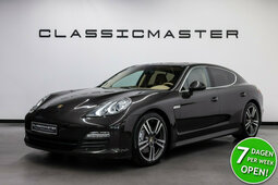 Porsche Panamera 4.8 S Hatchback 2009 Black