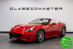Ferrari California V8 Cabriolet / Roadster 2009 Red