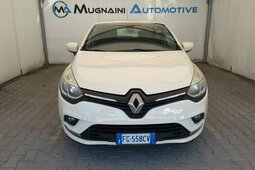 Renault Clio Zen Sedan / Saloon 2016 Beige