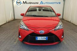 Toyota Yaris Business Sedan / Saloon 2018 Red