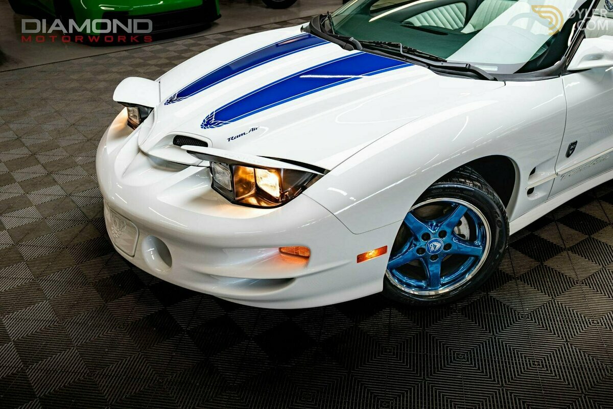 1999 Pontiac Firebird Trans Am 30th Anniversary Edition, foto 2