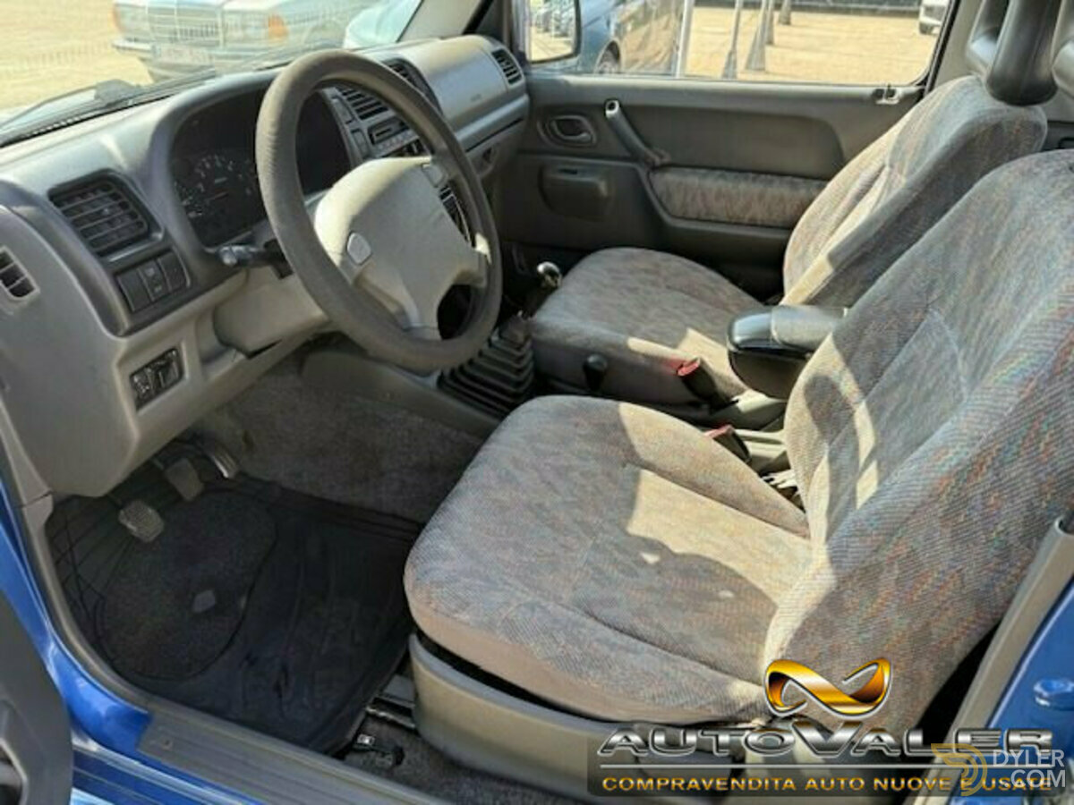 2000 Suzuki Jimny 1.3i 16V cat 4x4 Ridotte, foto 10