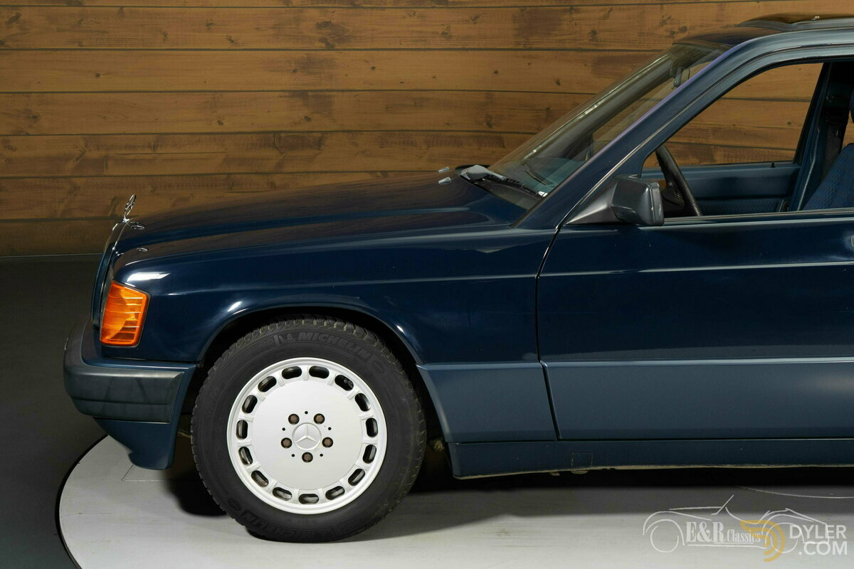 1990 Mercedes-Benz 190 190, foto 9