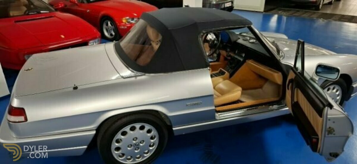 1992 Alfa Romeo Spider 2.0i, foto 11