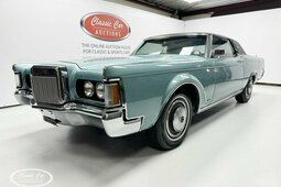 Lincoln Continental Mark III Coupe 1970 Blue