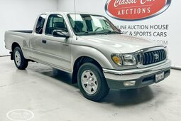 Toyota Tacoma - ONLINE AUCTION 2004 Grau