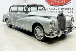 Mercedes-Benz 300 Dora Berlina 1959 Grigio