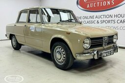 Alfa Romeo Giulia 1300 Sedán / Berlina 1969 Marrón