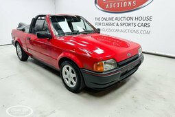Ford Escort - ONLINE AUCTION Cabriolet / Roadster 1987 Red
