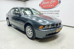 BMW 535i Executive Limousine 2001 Grau