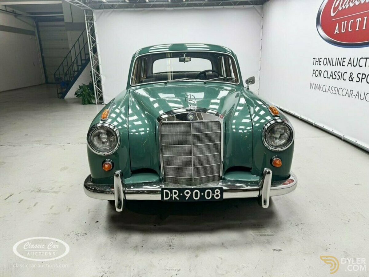 1959 Mercedes-Benz 220 220S, foto 2