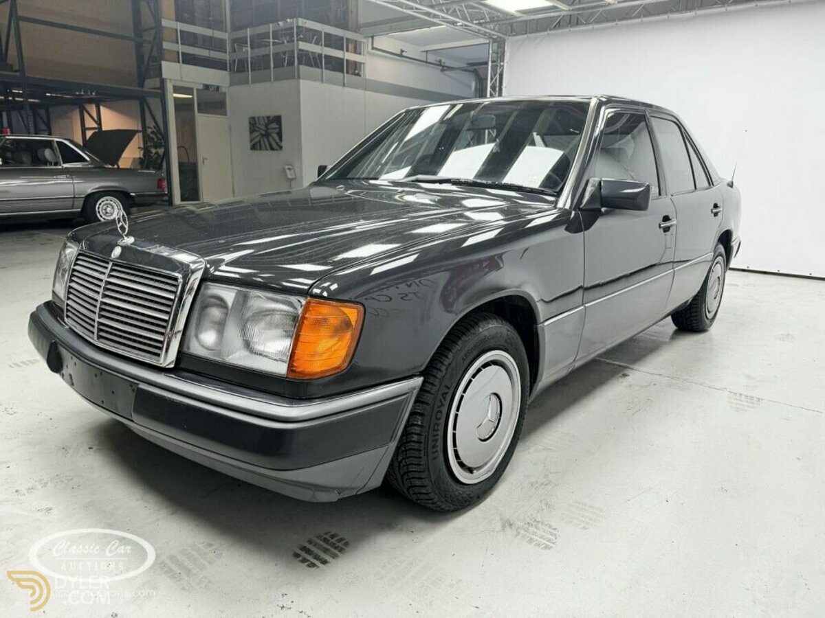 1992 Mercedes-Benz 200 200E, foto 3
