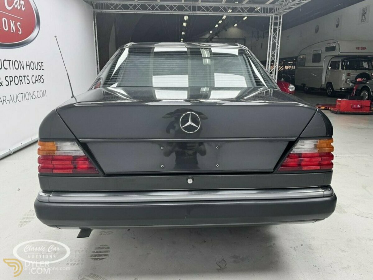 1992 Mercedes-Benz 200 200E, foto 5