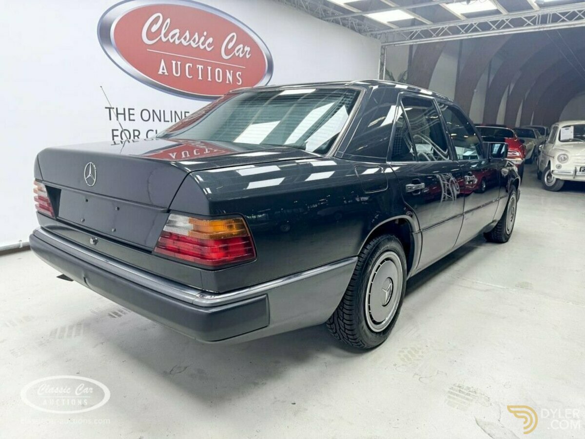 1992 Mercedes-Benz 200 200E, foto 6