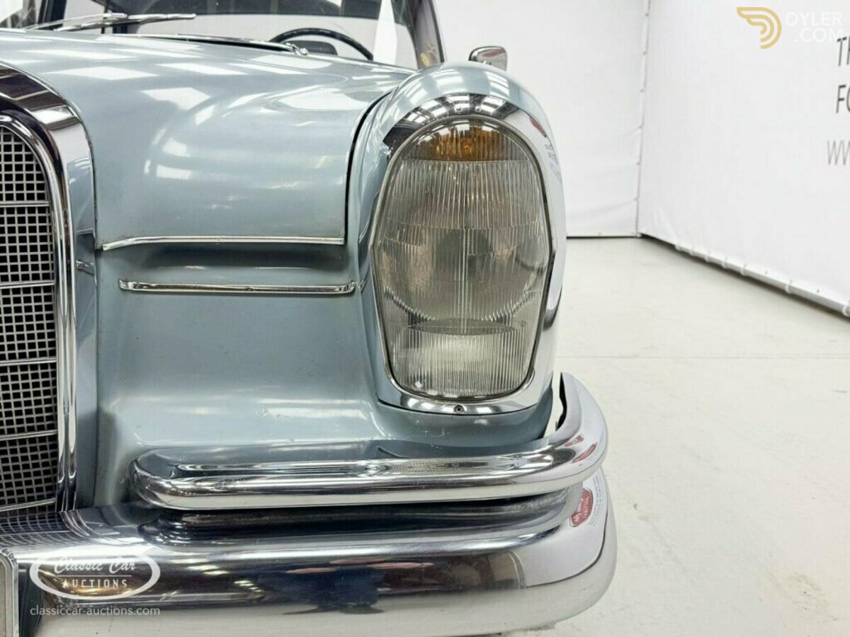 1965 Mercedes-Benz 230 230S, foto 11