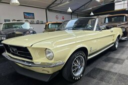 Ford Mustang cabriolet Cabriolet / Roadster 1967 Yellow