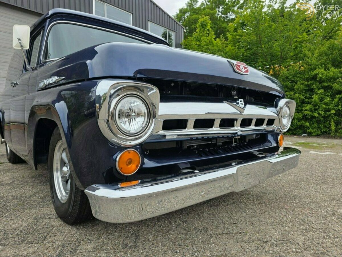 1957 Ford Panel panel van, foto 2