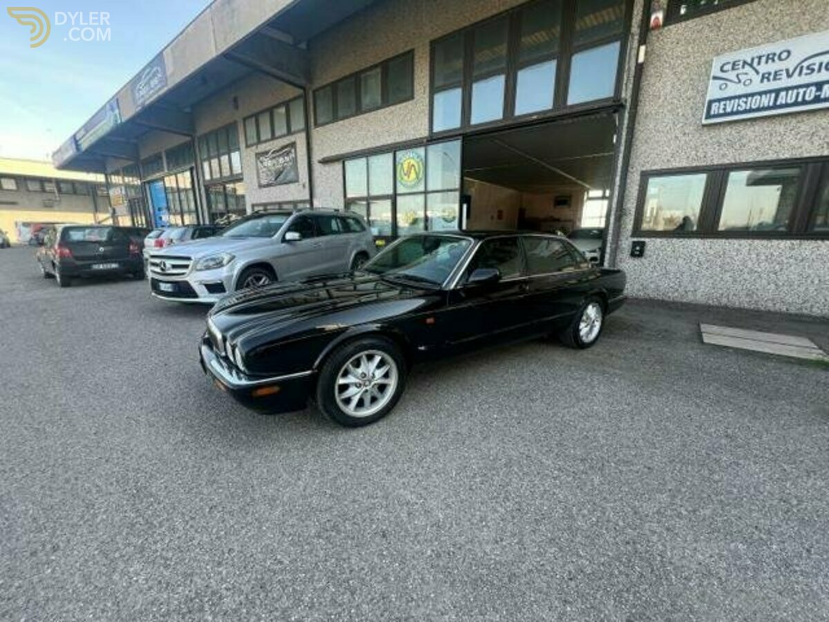 1999 Jaguar XJ 4.0, foto 2