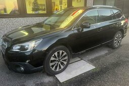 Subaru Outback Lineartronic Estate Car 2015 Black