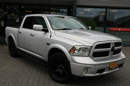 Dodge Ram 5.7 V8 4X4 CREW CAB LARAMIE A/T VAN Minivan / MPV 2019 Silver