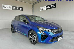 Renault Clio Techno Sedan / Saloon 2024 Blue