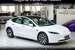 Tesla Model 3 LONG RANGE|DUAL MOTOR|AUTOPILOT|360°VIEW Limousine 2024 Weiss