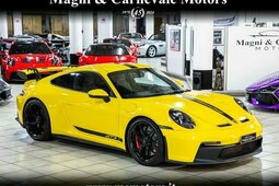 Porsche 911 GT3 Coupe 2023 Yellow