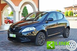 Lancia Ypsilon S&S Gold Sedan / Saloon 2018 Black