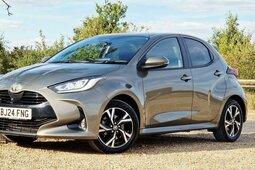 Toyota Yaris Design Berlina compatta 2024