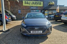 Hyundai IONIQ SE Berlina compatta 2019 Grigio