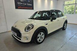 MINI Hatch 1.5 Cooper Hatchback 5dr Petrol Steptronic Euro 6 Hatchback 2018 White